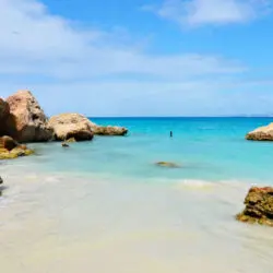 Isla Caja de Muerto (beach) Isla Caja de Muerto (beach)